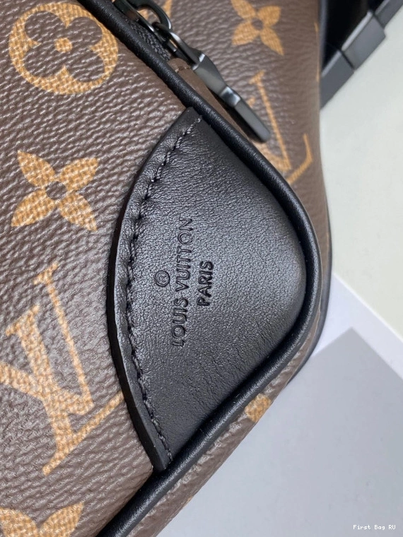 First bags ru VUITTON LOUIS BUMBAG CHRISTOPHER 0727